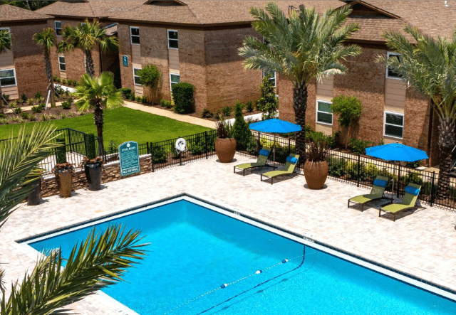 Gulf Cove Apartments img